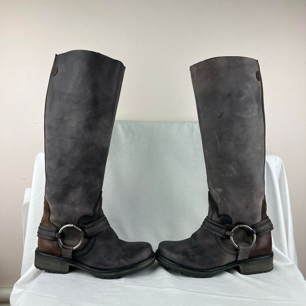 Steve Madden Judgemnt Grey Brown  Leather Fleur-De-Lis Riding Boots Size 5.5